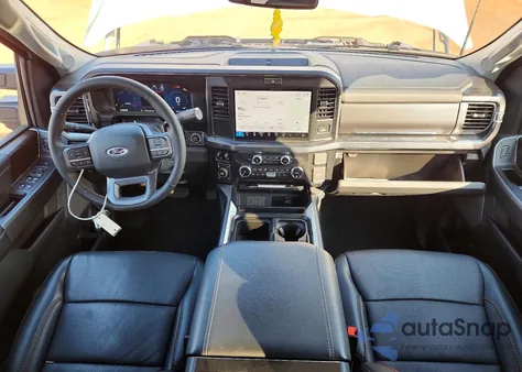 2025 Ford F250 Super Duty z USA, uszkodzony, nr VIN 1FT8W2BTXSED18122